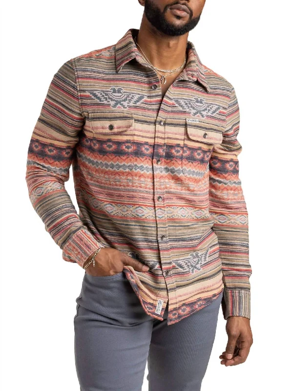 Structured Casualwear Boquillas Shirt In Thunderbird