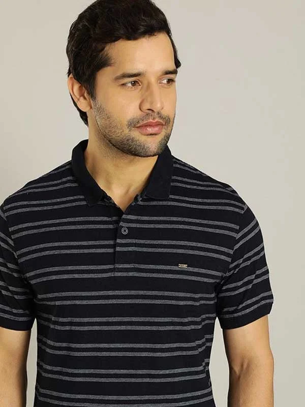 Classic Relaxed Look Men Striped Polo T-Shirt