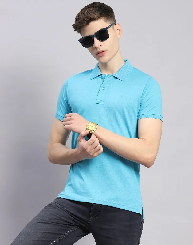 Sporty Minimalist Men Blue Solid Polo Collar Half Sleeve T-Shirt