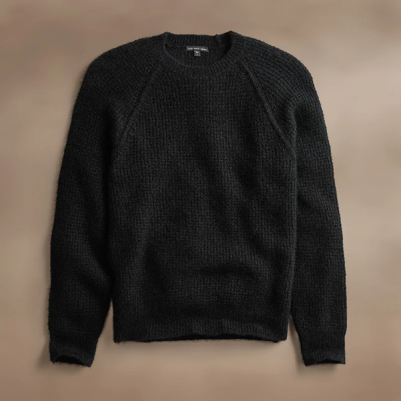 Classic Edge Cashmere Knit Raglan Crew - True Black