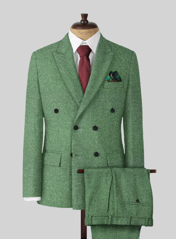 Elevated Weekend Look Highlander Heavy Paris Green Tweed Suit