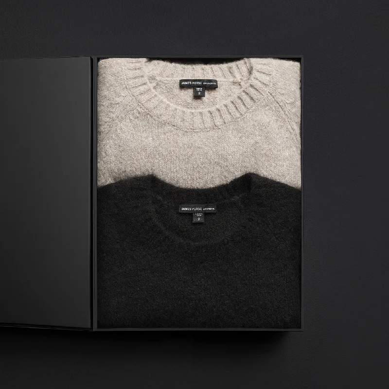 Modern Chic Outfit Men's Lightweight Textured Cashmere Crew Gift Set - True Black/Hazel