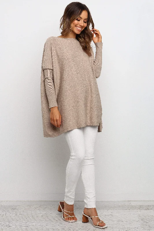 Streetwear Classics Look Everyday Comfort Wear Jemima Sweater - Beige