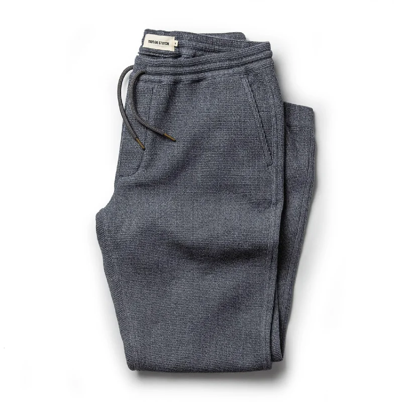 Relaxed Outerwear The Apres Pant in Charcoal Waffle