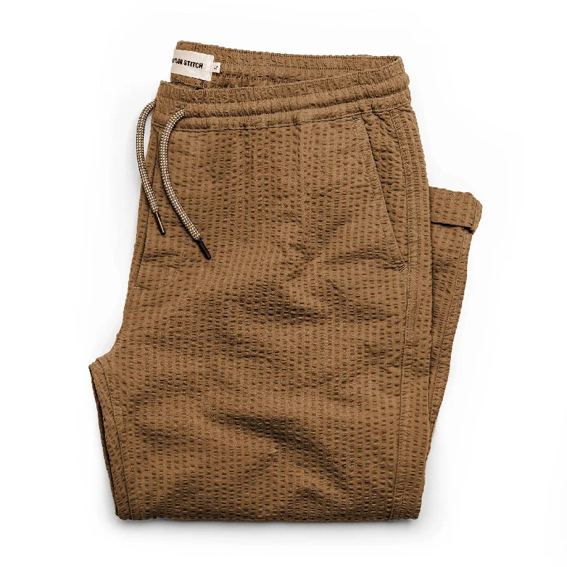 Contemporary Fitwear The Après Pant in British Khaki Seersucker